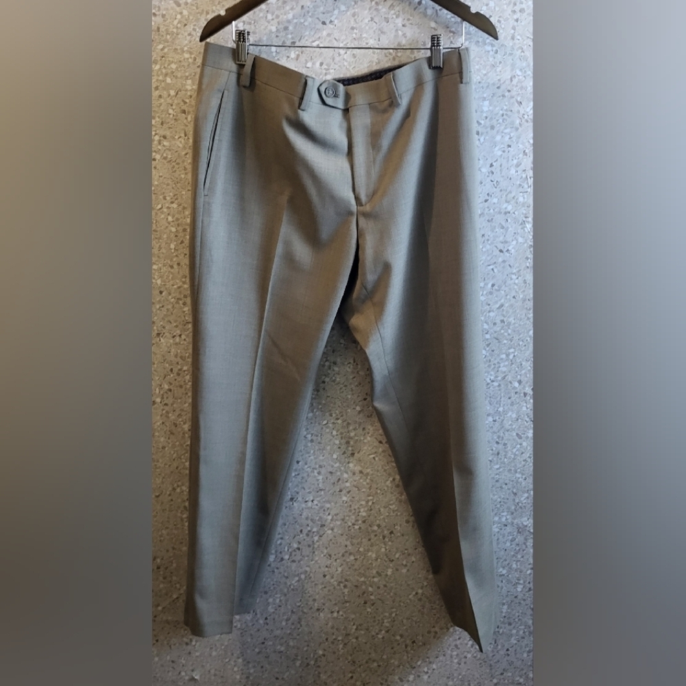 Lauren Ralph Lauren  Men's Dress Pants Beige  Size 36X29L‎